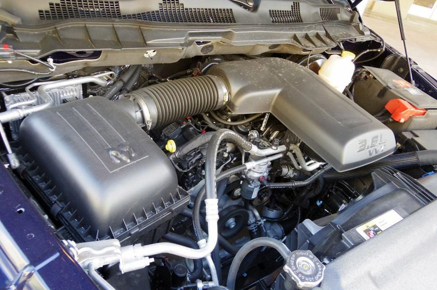  Dodge Ram 1500 2013 года  (фото 88 из 106)